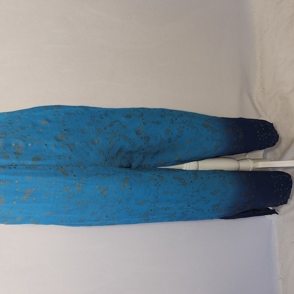 Angie Women's Blue Umbre Paisley Print Wide Leg Adjustable Strap Jumpsuit Size M - Picture 3 of 12